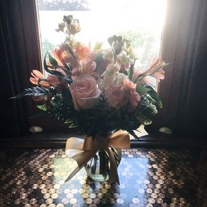 Meet your Posher, Brassgiraffe